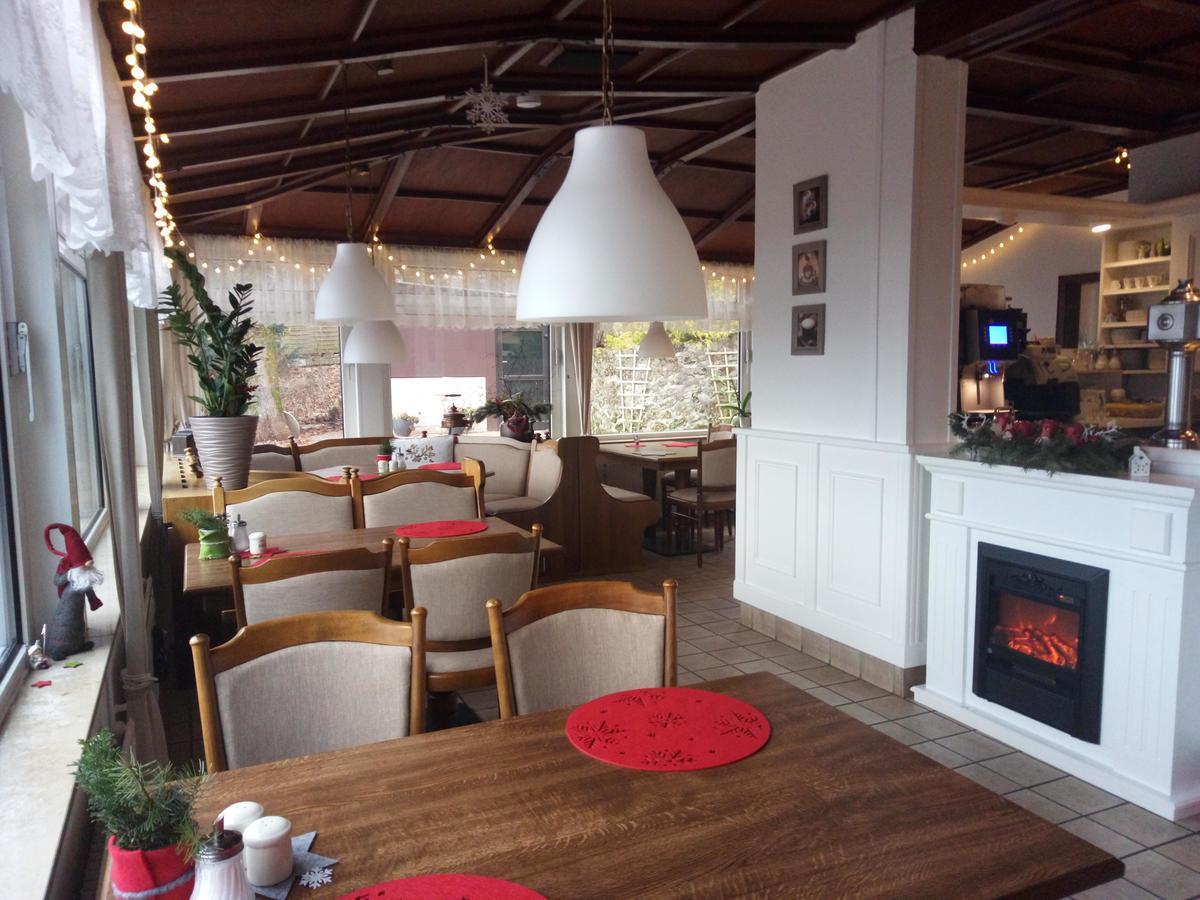 Landgasthaus Zu Den Erdfaellen باد بيرمونت المظهر الخارجي الصورة